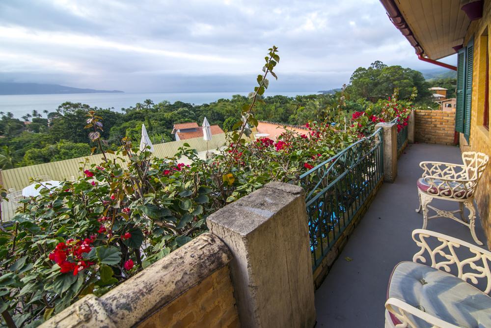 Hotel Pousada Maison Joly Ilhabela Habitación foto